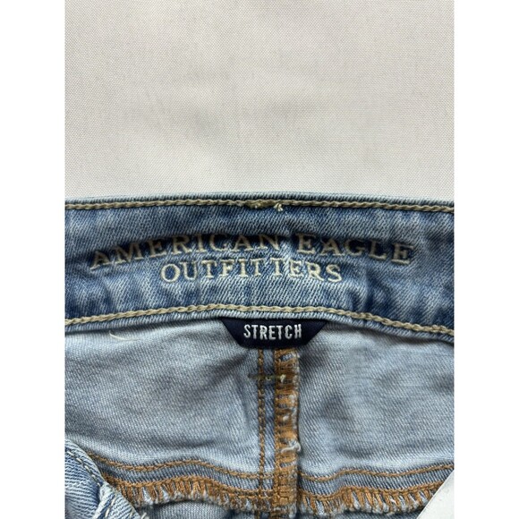 American Eagle Women's Denim Cut Off Raw Hem Denim Jean Shorts sz 2 - Picture 2 of 6